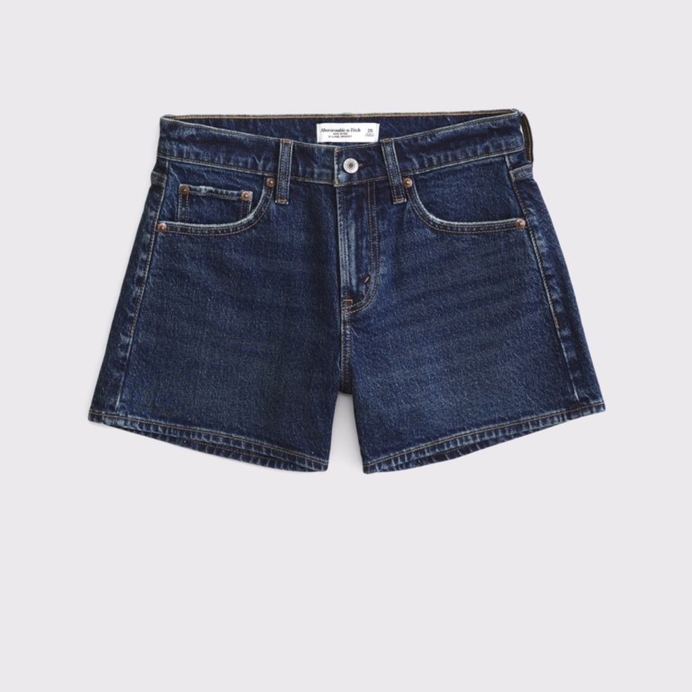 Abercrombie & Fitch The A-Line Short Mid Rise Dark Wash